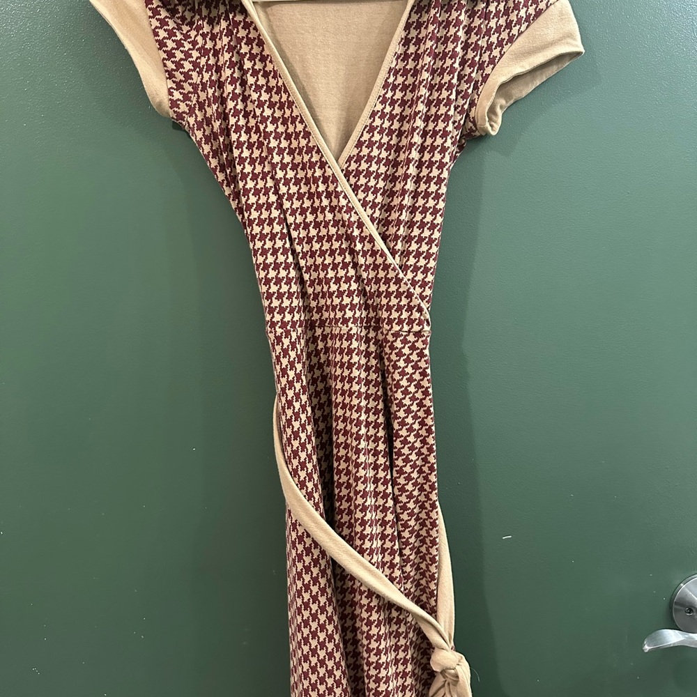 Better Be Burgundy Houndstooth Wrap Midi Dress with Cream Trim